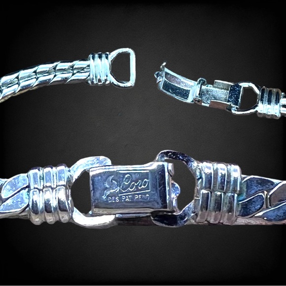 Vintage Coro Pegasus Des Pat Pending Chunky Silvertone Bib Necklace - Picture 8 of 8